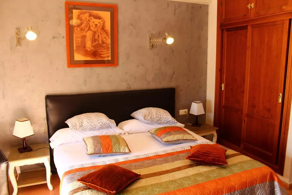 Guest house Hostal Don Peque Adult Recommended Nerja