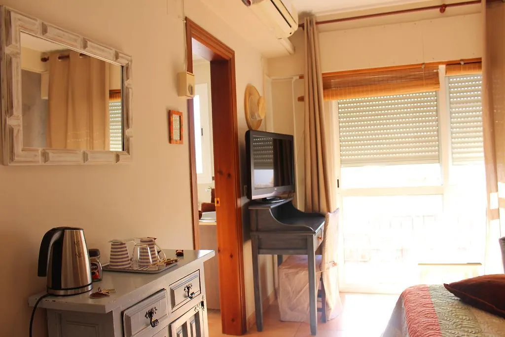 Guest house Hostal Don Peque Adult Recommended Nerja